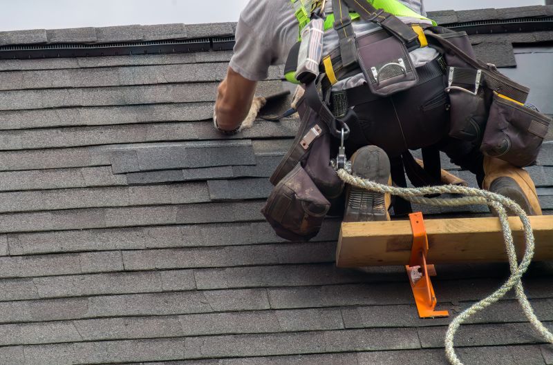 Asphalt Shingles Installation in Warwick, RI